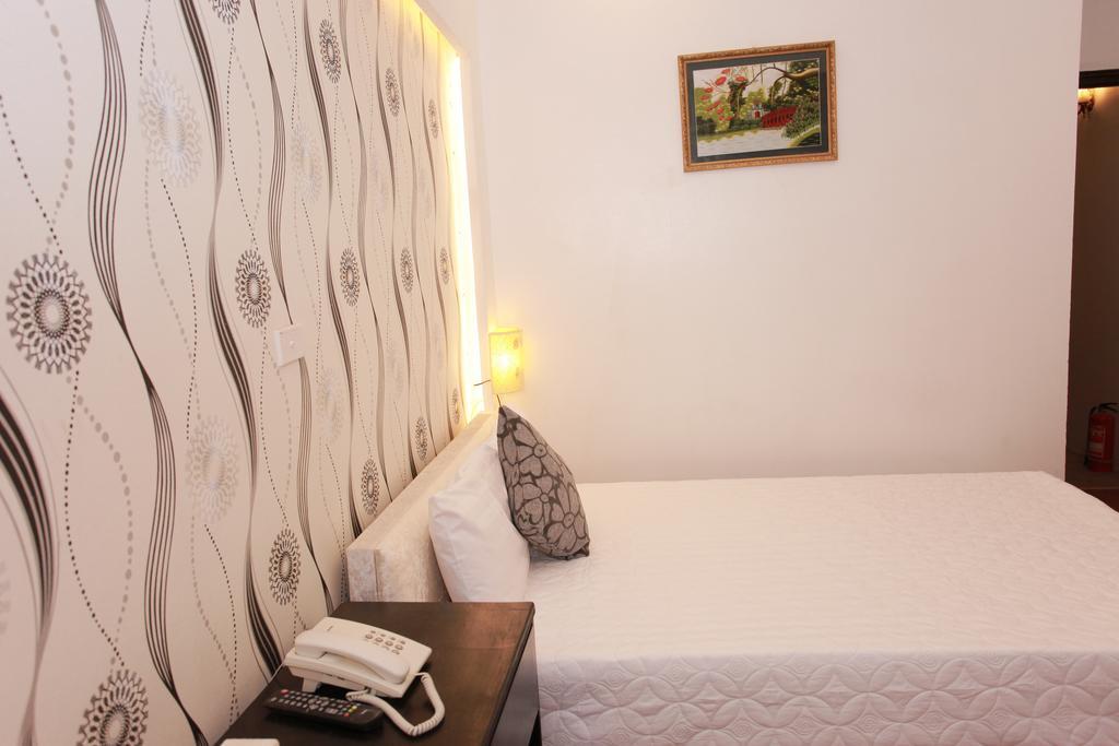Le Petit Hanoi Hotel Extérieur photo