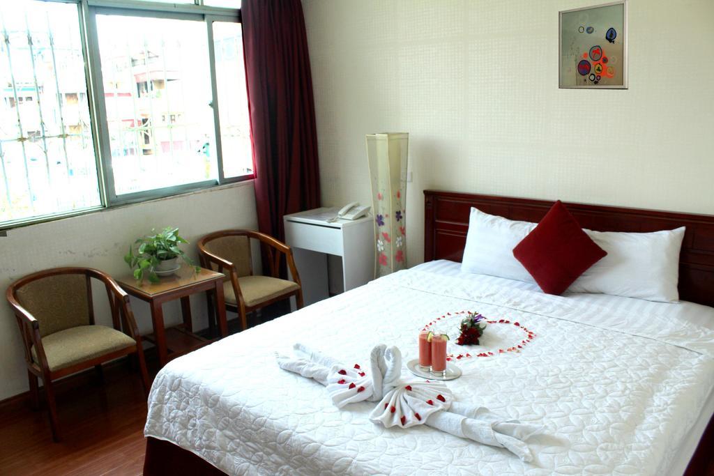 Le Petit Hanoi Hotel Extérieur photo