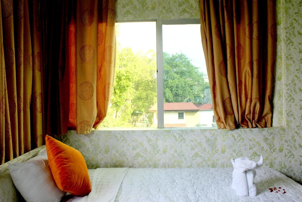 Le Petit Hanoi Hotel Extérieur photo