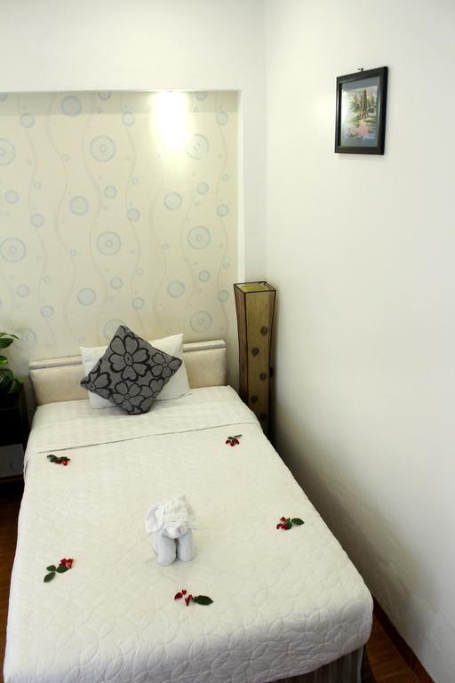 Le Petit Hanoi Hotel Extérieur photo