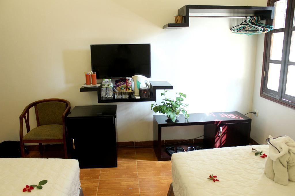 Le Petit Hanoi Hotel Extérieur photo