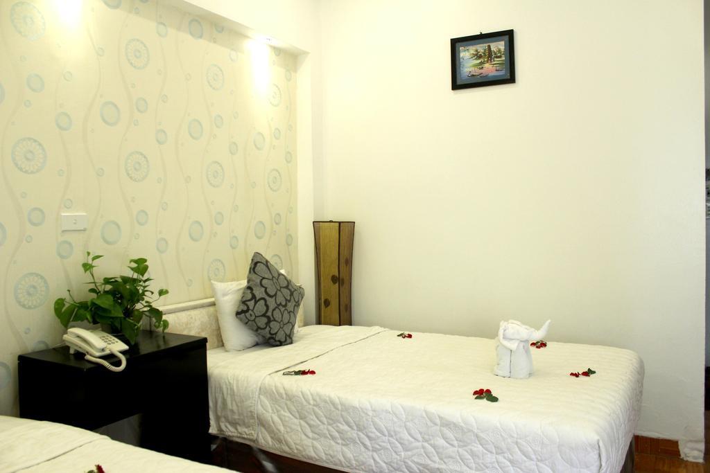 Le Petit Hanoi Hotel Extérieur photo