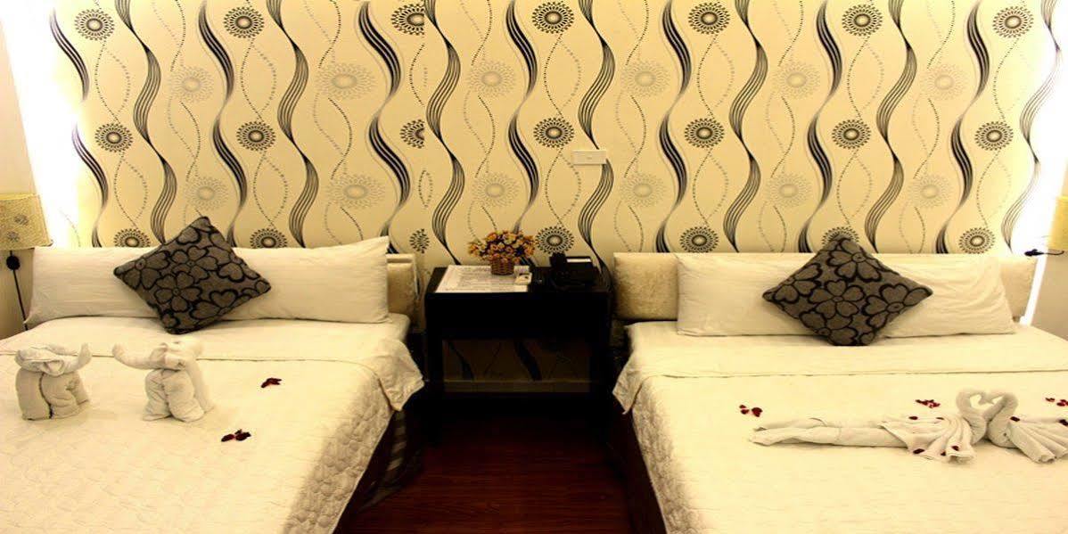 Le Petit Hanoi Hotel Extérieur photo