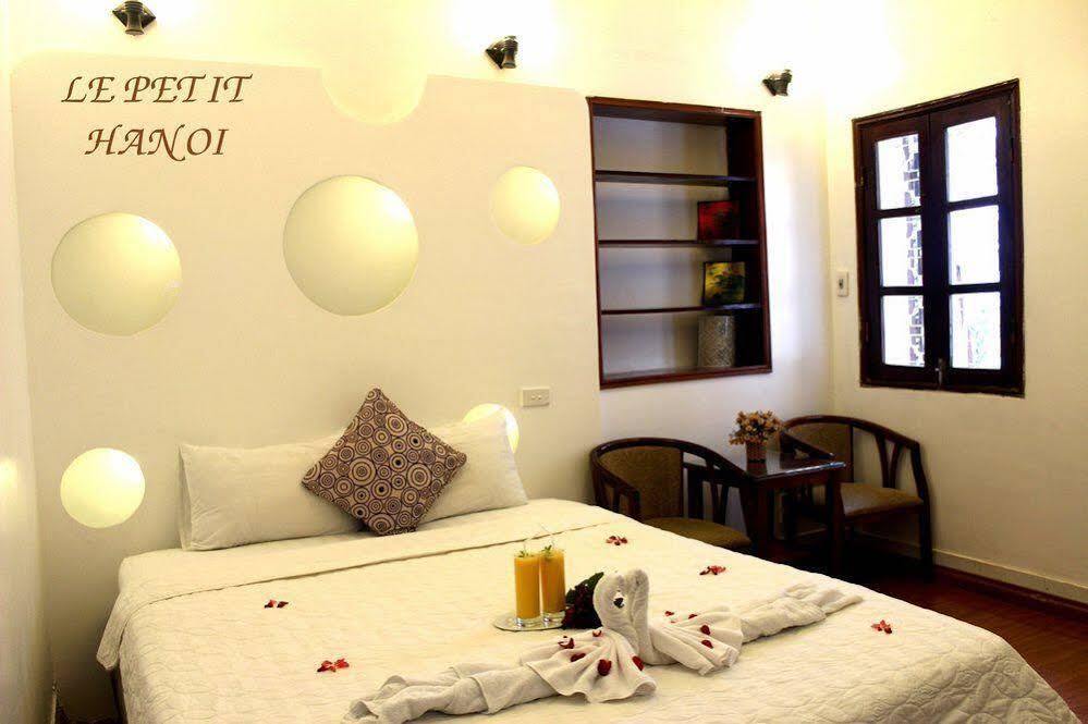 Le Petit Hanoi Hotel Extérieur photo